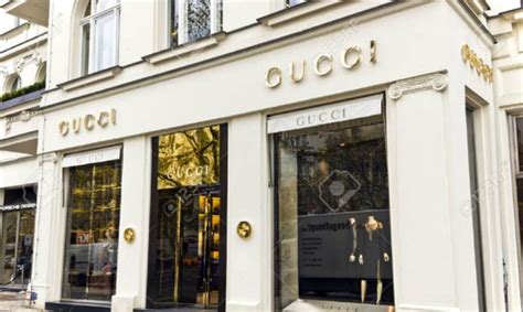 gucci hermes louis vuitton lavora con noi|gucci careers.